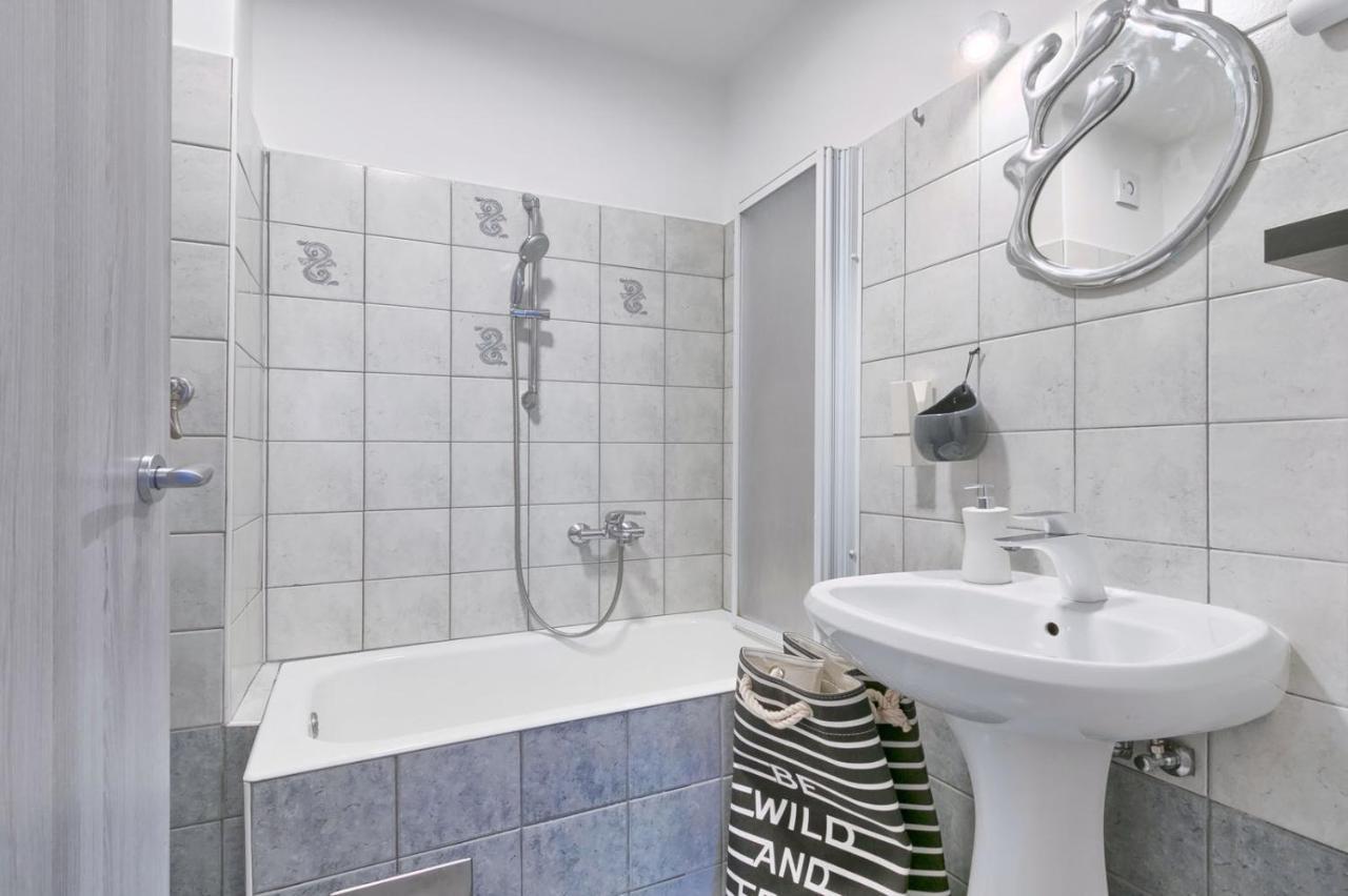 Modern Oasis Apartment Pula Zewnętrze zdjęcie