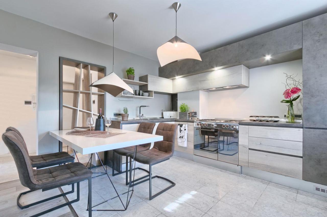 Modern Oasis Apartment Pula Zewnętrze zdjęcie