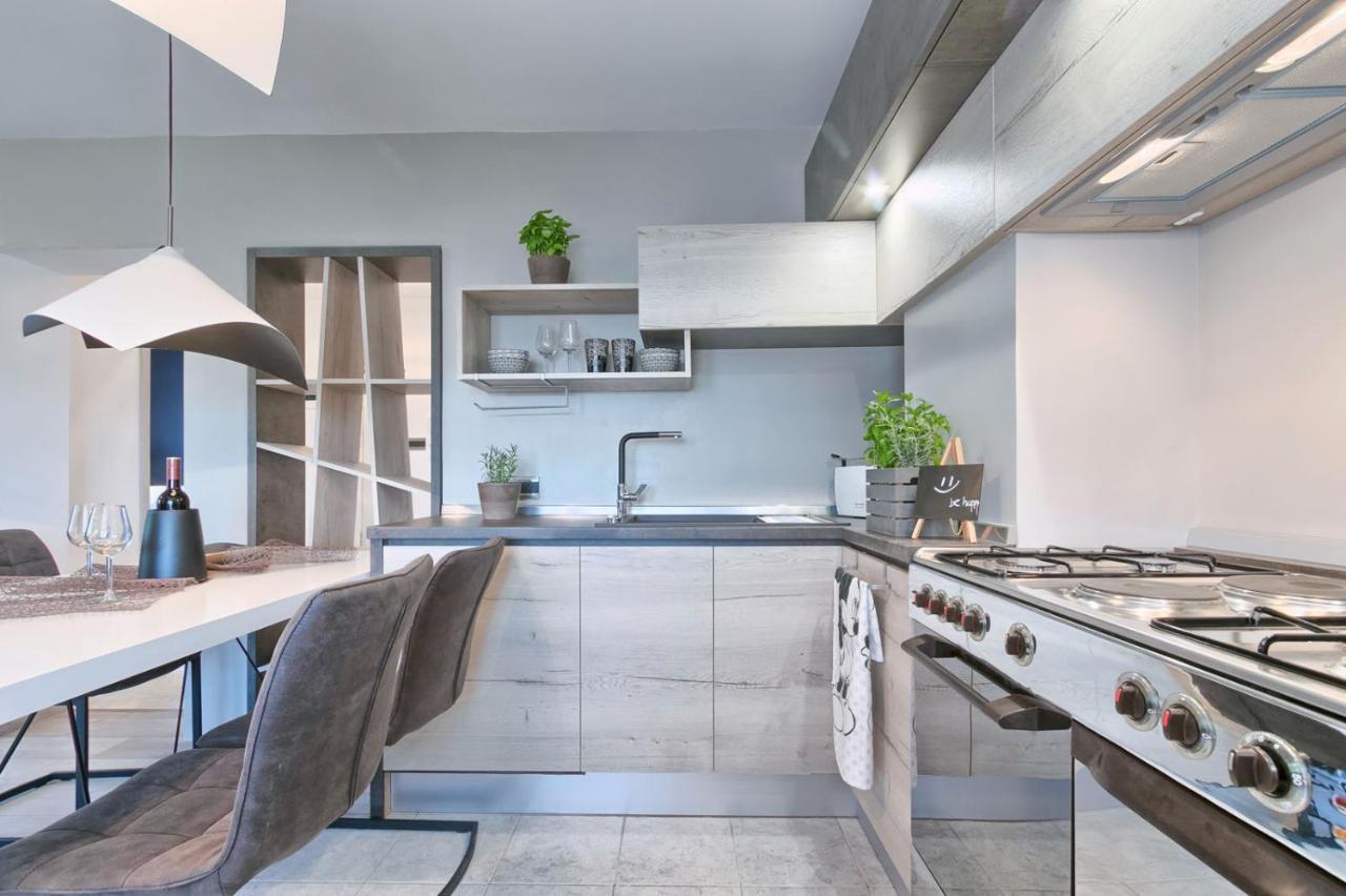 Modern Oasis Apartment Pula Zewnętrze zdjęcie